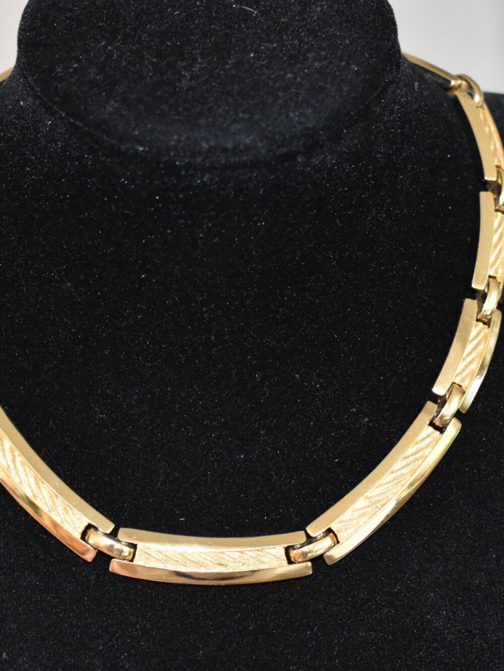 Cristian Dior Signed Necklace Gold Plated Choker
